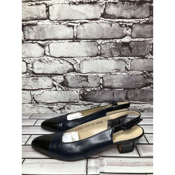 Salvatore Ferragamo Blue Leather Cap Toe Slingback Pumps Heels Women Sz 8AAAA US - Picture 11 of 16